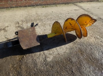 Lowe Post Hole Borer