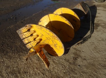 Lowe Post Hole Borer