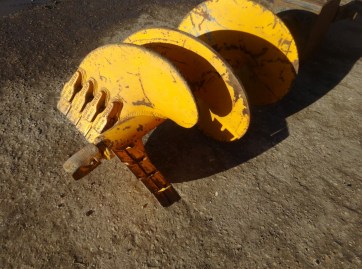 Lowe Post Hole Borer