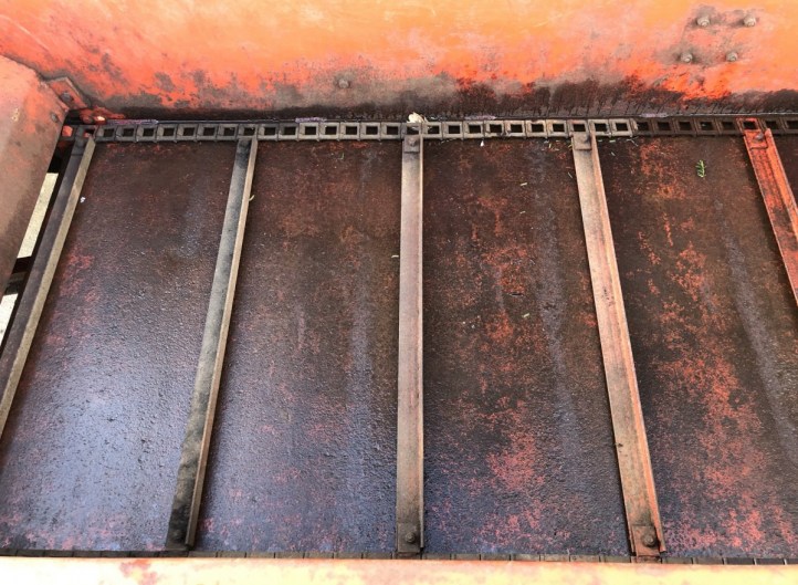 Halls Engineering Spreader