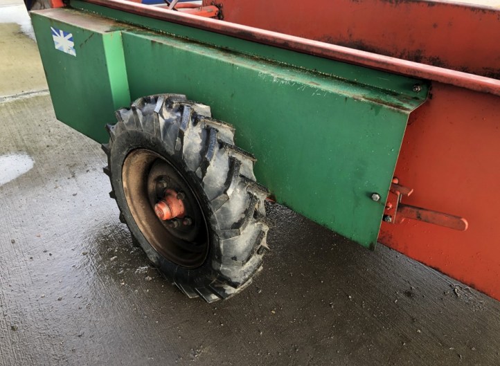 Halls Engineering Spreader