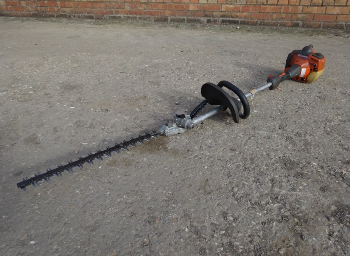 Husqvarna Long Reach Hedgetrimer