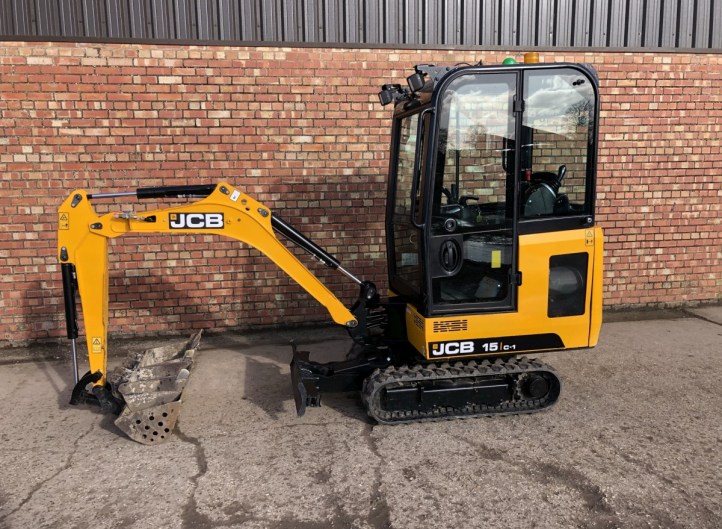 JCB 15C-1