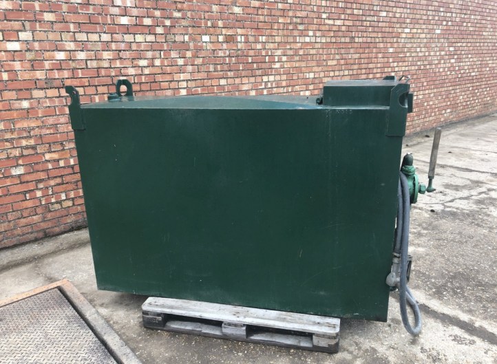 Wiles Fuel Tank